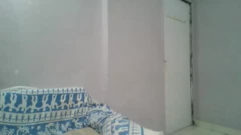 Snapshot of puneripiya chatting on 10/08/25, 10:18 sania 141414 online show from 10/08/25, 10:18