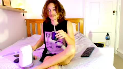 Snapshot of punktwink420 chatting on 04/13/26, 11:54 Punktwink420 online show from 04/13/26, 11:54