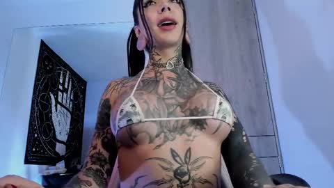 Snapshot of punkyfoxx chatting on 03/08/25, 06:05 punkyfoxx online show from 03/08/25, 06:05