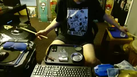 Jojo online show from 03/10/25, 02:50