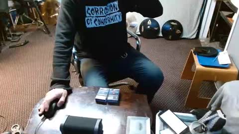 Snapshot of punkypapi chatting on 04/04/26, 09:18 Jojo online show from 04/04/26, 09:18