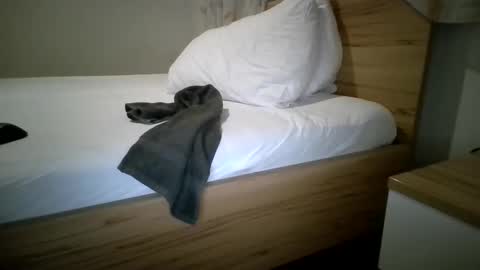 punkz999950 online show from 09/11/25, 06:52