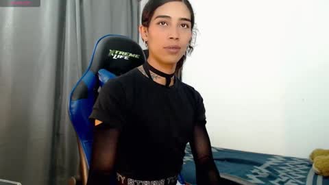 Snapshot of pupi_wolf chatting on 02/11/26, 05:40 Cris online show from 02/11/26, 05:40