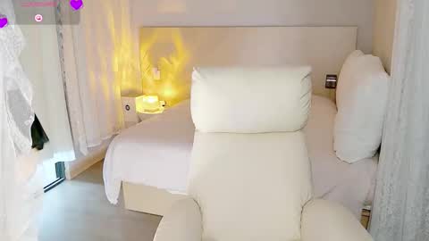 Snapshot of puppymango66 chatting on 10/02/25, 07:37 puppymango66 online show from 10/02/25, 07:37