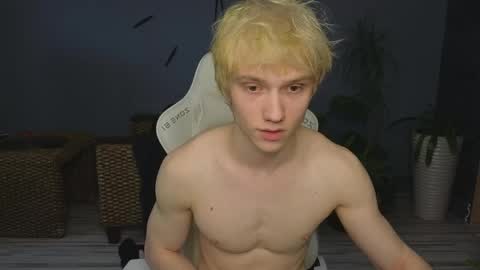 Jesse online show from 04/08/26, 01:33