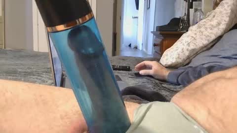 Snapshot of purdyguy7777 chatting on 04/04/26, 06:27 purdyguy7777 online show from 04/04/26, 06:27