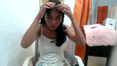 Snapshot of pure_asian_beauty chatting on 06/30/26, 10:27 zarah online show from 06/30/26, 10:27
