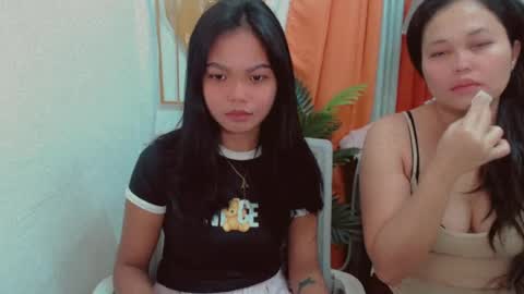 Snapshot of pure_asian_beauty chatting on 07/28/26, 04:39 zarah online show from 07/28/26, 04:39