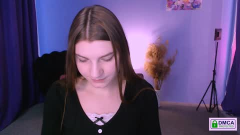Snapshot of pure_radiance chatting on 01/07/25, 12:41 Ask me3 online show from 01/07/25, 12:41