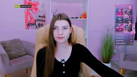 Snapshot of pure_radiance chatting on 01/25/25, 04:24 Ask me3 online show from 01/25/25, 04:24