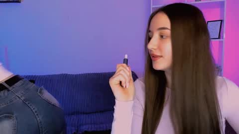 Ask me3 online show from 12/04/25, 09:40