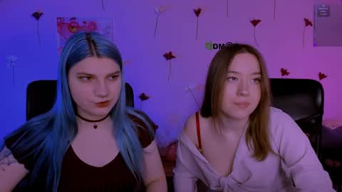 Snapshot of pure_radiance chatting on 04/05/26, 09:06 Ask me3 online show from 04/05/26, 09:06