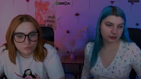 Snapshot of pure_radiance chatting on 04/22/26, 09:01 Ask me3 online show from 04/22/26, 09:01