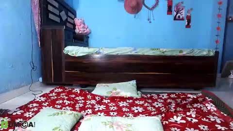 Pureannuals online show from 01/18/25, 03:42