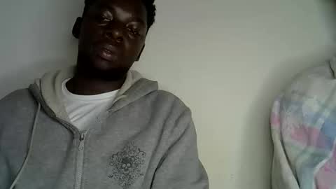 Pureblack  online show from 10/05/25, 06:17