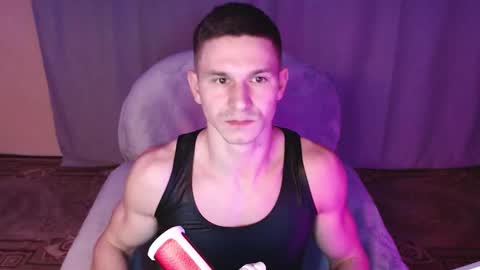 Snapshot of puremenshape chatting on 11/30/25, 08:02 puremenshape online show from 11/30/25, 08:02