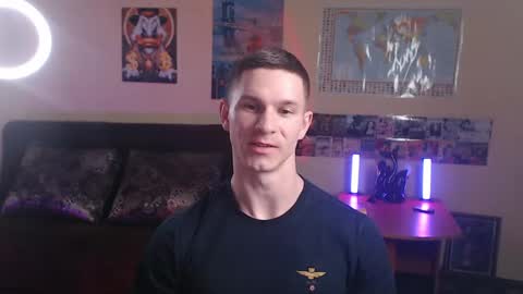 Snapshot of puremenshape chatting on 04/17/26, 03:26 puremenshape online show from 04/17/26, 03:26