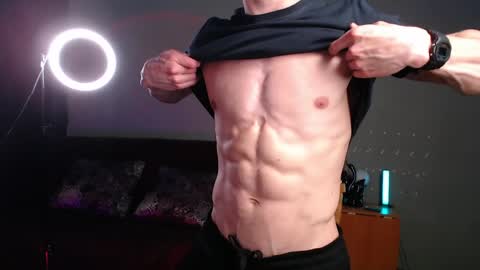 Snapshot of puremenshape chatting on 04/25/26, 04:37 puremenshape online show from 04/25/26, 04:37
