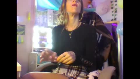 Purple2StayThnxxx online show from 09/29/25, 09:19