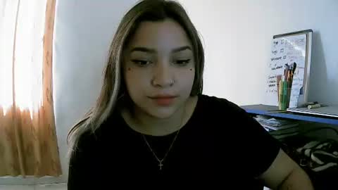 Snapshot of purple_23 chatting on 03/07/26, 07:11 Lizzy online show from 03/07/26, 07:11