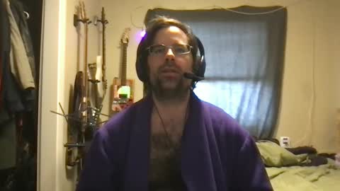 Purple online show from 09/21/25, 07:37