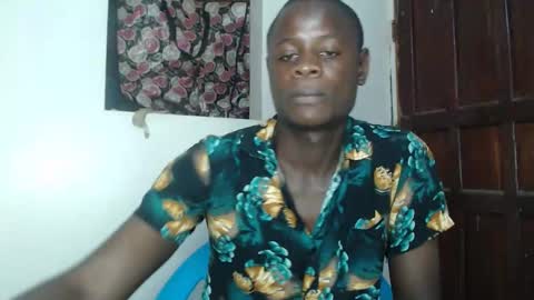 Snapshot of purple_hearts chatting on 02/16/26, 02:51 purple_hearts online show from 02/16/26, 02:51