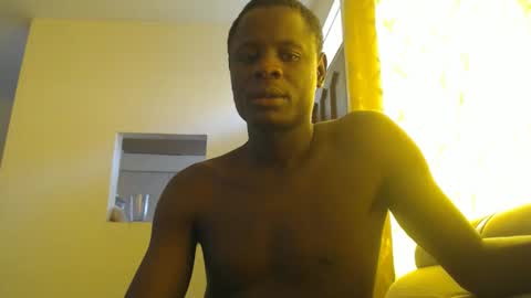 Snapshot of purple_hearts chatting on 03/29/26, 01:00 purple_hearts online show from 03/29/26, 01:00