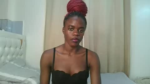Snapshot of purple_honey1 chatting on 03/31/26, 01:00 purple_honey1 online show from 03/31/26, 01:00