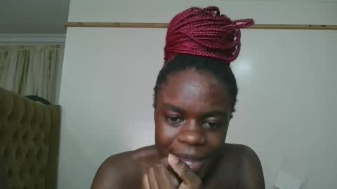 Snapshot of purple_honey1 chatting on 04/11/26, 06:23 purple_honey1 online show from 04/11/26, 06:23