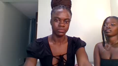 Snapshot of purple_honey1 chatting on 04/28/26, 09:53 purple_honey1 online show from 04/28/26, 09:53