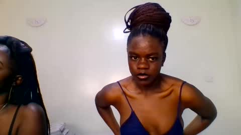 purple_honey1 online show from 05/08/26, 04:12