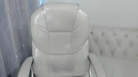 Anna  online show from 02/12/25, 08:18