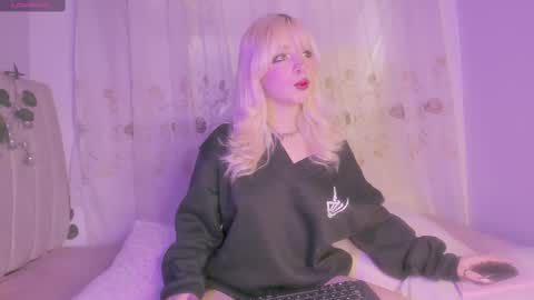 Purple Lilith online show from 10/07/25, 12:24