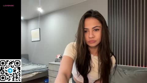 Snapshot of purrpaw chatting on 05/12/26, 08:39 Zendaya online show from 05/12/26, 08:39