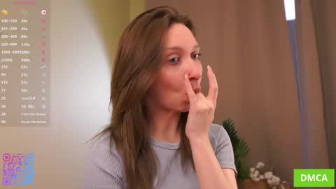 Sophie  Fav patterns 99199444press my buttons  see what happens  online show from 11/11/25, 05:40