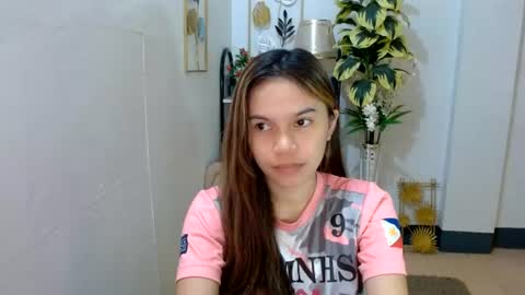 Snapshot of pussiswet_xx chatting on 07/12/26, 02:08 jessy online show from 07/12/26, 02:08