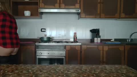 Snapshot of pussy_boom4u chatting on 11/05/25, 08:36 Mary online show from 11/05/25, 08:36