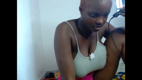 pussydollurz online show from 11/29/25, 08:06