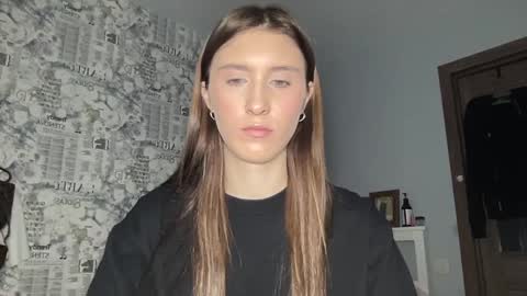 pussygirl007 online show from 02/13/25, 08:17