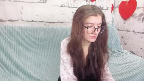 Snapshot of pussykatt_girl chatting on 02/18/25, 01:21 pussykatt_girl online show from 02/18/25, 01:21