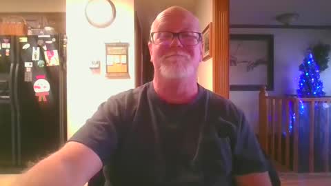 Snapshot of pussylover1365 chatting on 01/22/25, 09:43 pussylover1365 online show from 01/22/25, 09:43