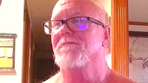 Snapshot of pussylover1365 chatting on 09/22/25, 08:55 pussylover1365 online show from 09/22/25, 08:55