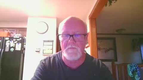 Snapshot of pussylover1365 chatting on 09/23/25, 09:29 pussylover1365 online show from 09/23/25, 09:29