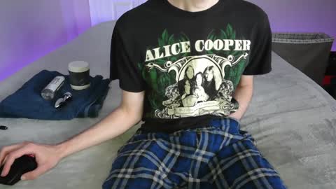 pussylover2182 online show from 12/23/24, 07:49