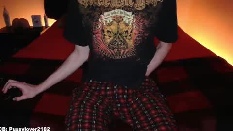 pussylover2182 online show from 12/03/25, 04:53