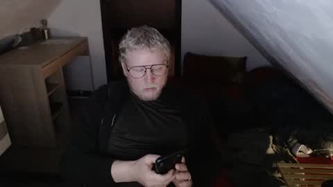 pussylovercb online show from 12/19/25, 09:49