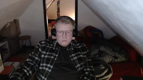 Snapshot of pussylovercb chatting on 03/30/26, 01:01 pussylovercb online show from 03/30/26, 01:01