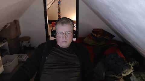 Snapshot of pussylovercb chatting on 04/13/26, 11:59 pussylovercb online show from 04/13/26, 11:59