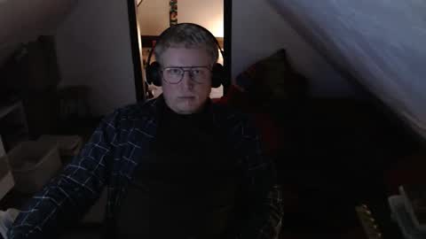 Snapshot of pussylovercb chatting on 04/22/26, 08:06 pussylovercb online show from 04/22/26, 08:06