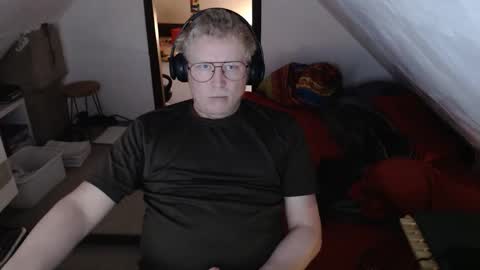 Snapshot of pussylovercb chatting on 04/27/26, 08:56 pussylovercb online show from 04/27/26, 08:56